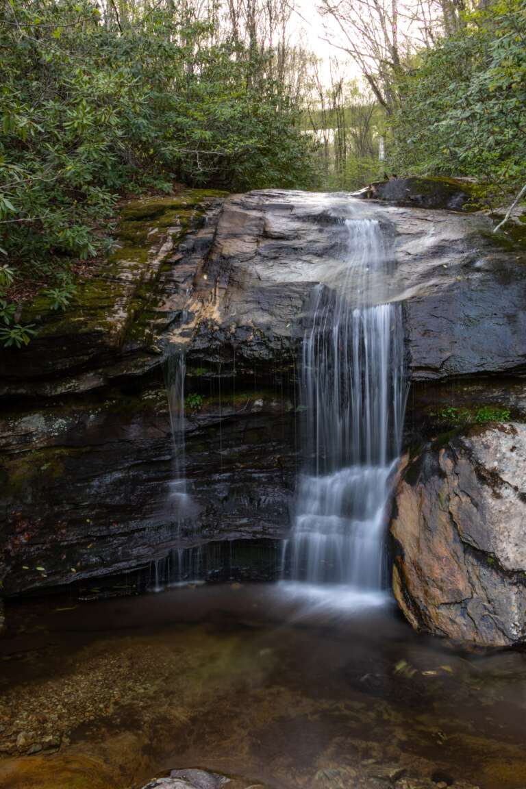 Great Roadside Waterfalls – HD Carolina